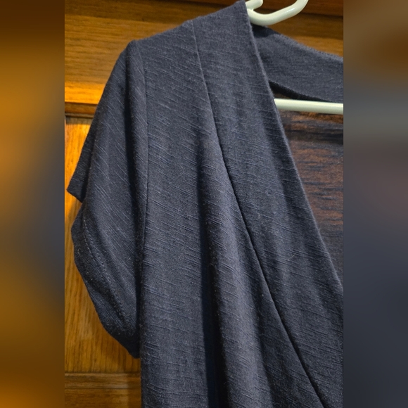 Vanity, Women's size Medium, Top, Navy, Short Sleeve, Perfect Shape, Rayon - Picture 4 of 8